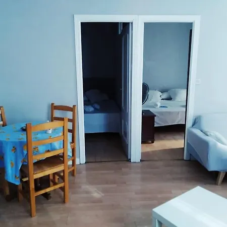 Apartamento Hotel Montana Lavapies Madrid Exterior photo